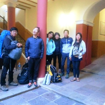 Villa Oropeza Hostel Сукре Екстер'єр фото