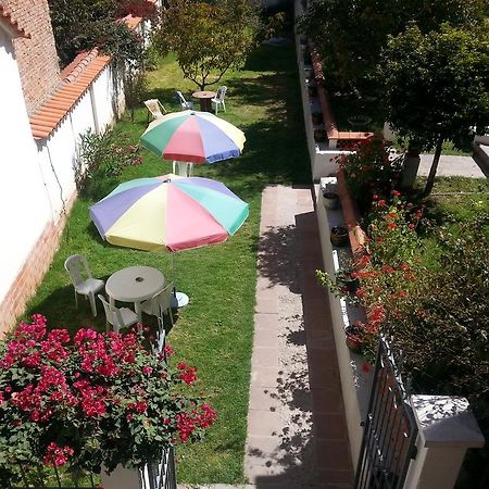 Villa Oropeza Hostel Сукре Екстер'єр фото