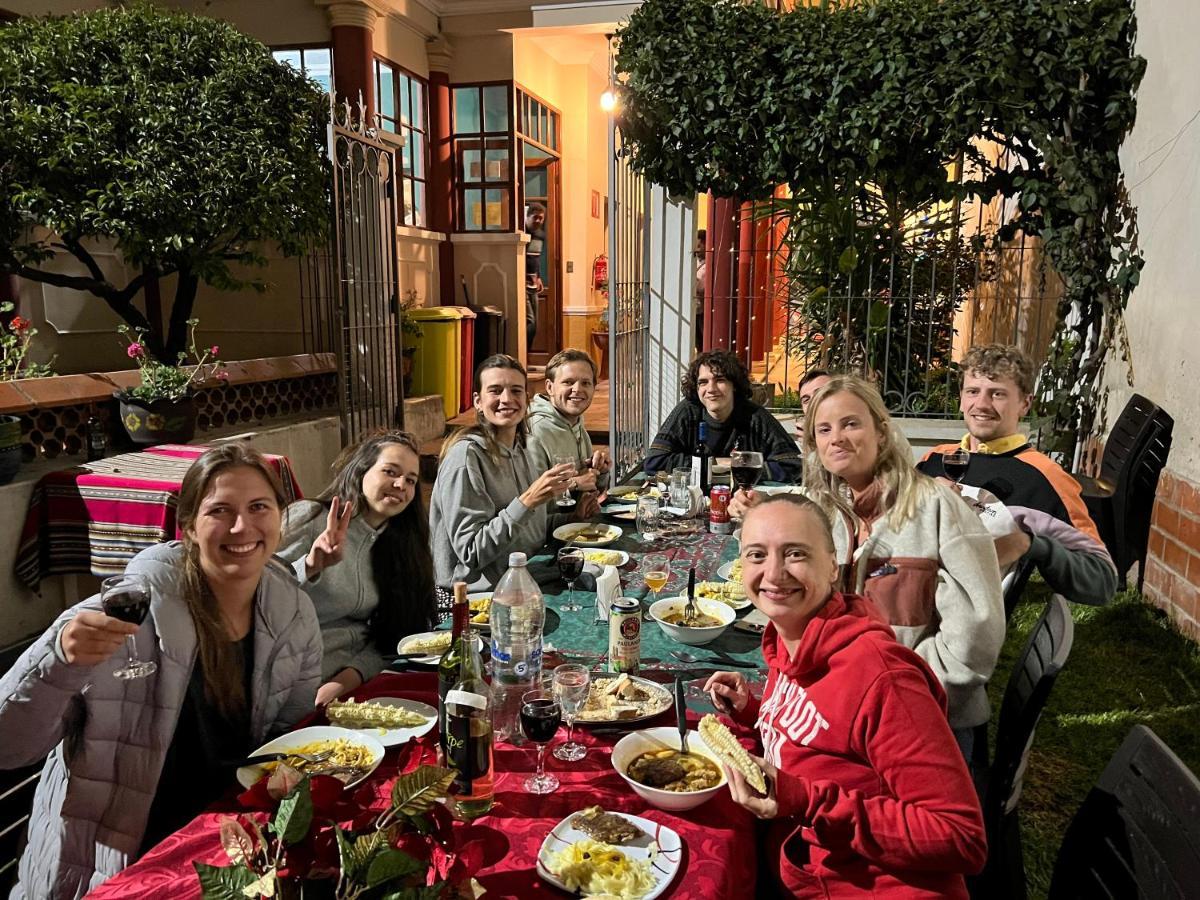 Villa Oropeza Hostel Сукре Екстер'єр фото