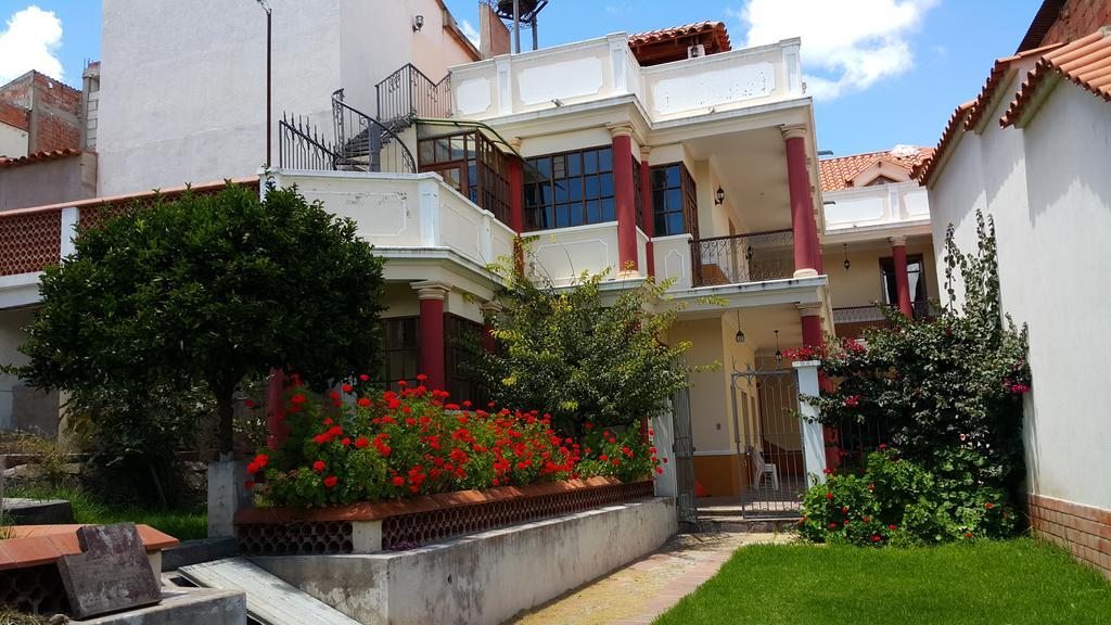 Villa Oropeza Hostel Сукре Екстер'єр фото